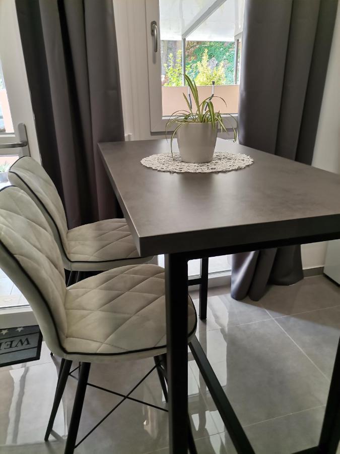 Apartamento Cave With Free Parking Pula Exterior foto